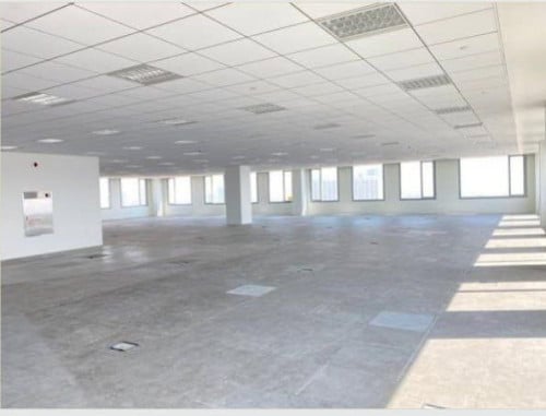 Office space for rent 办公室出租 / Rental fee 租金: 26$/m² (Can negotiation)