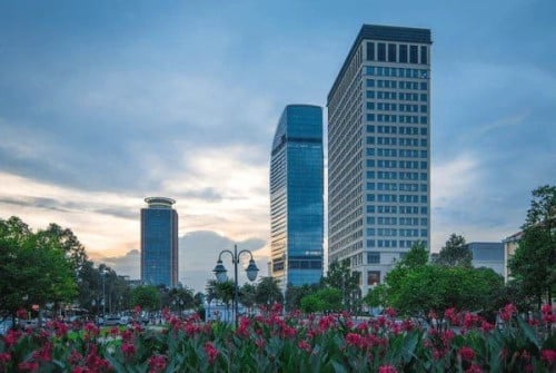 Office space for rent 办公室出租 / Rental fee 租金: 26$/m² (Can negotiation)