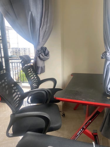 Office table and chair set