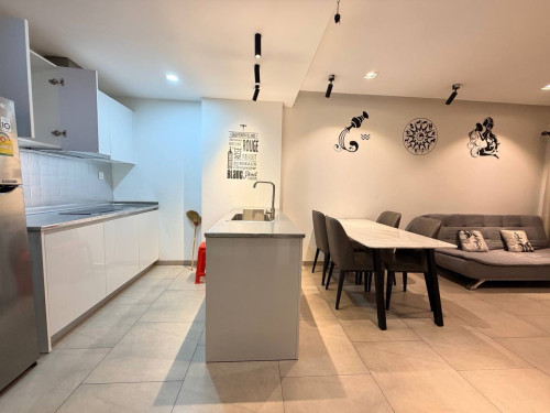 OneBedroom Condo for Rent | St 60m