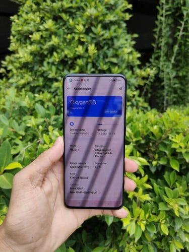 OnePlus 10Pro (ដានអេក្រង់)