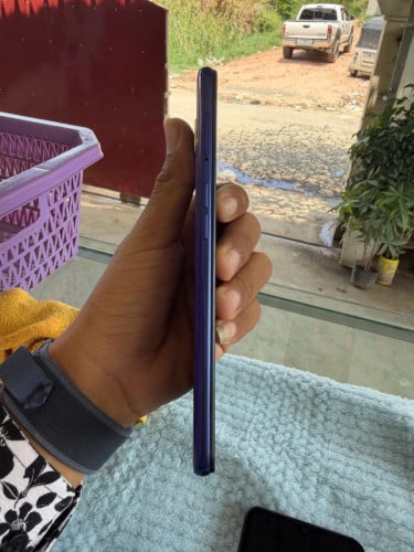 Oppo F11 Company SIM2 Ram6/8G 128Gb/256GBសាណុំហ្សុីន98%