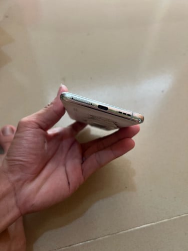 Oppo find x5 8/256G Global បែកដូចរូបប្រើប្រាស់គ្មានបញ្ហា ក្រៅពីបែកនៅល្អទាំងអស់