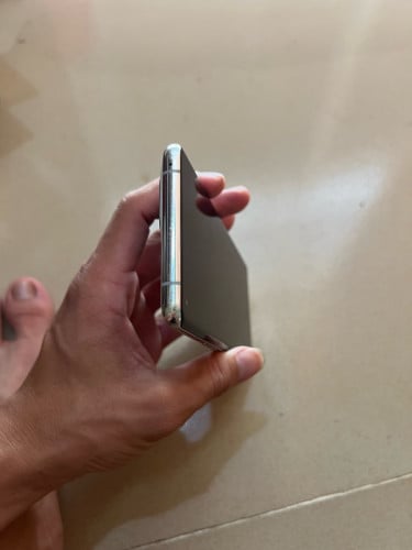 Oppo find x5 8/256G Global បែកដូចរូបប្រើប្រាស់គ្មានបញ្ហា ក្រៅពីបែកនៅល្អទាំងអស់