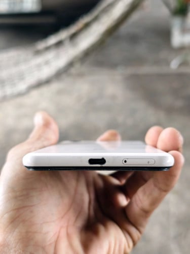 Pixel 3xl USA 128G នៅខ្ចី ថ្មកាន់ កាមេរា ច្បាស់ លក់55$