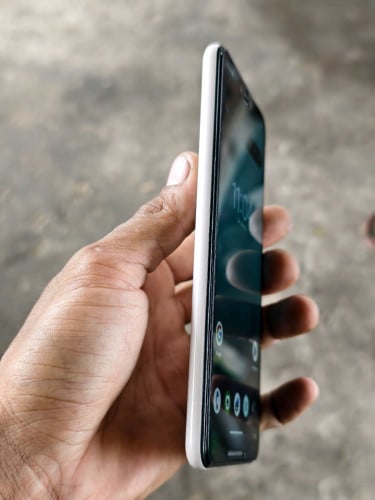 Pixel 3xl USA 128G នៅខ្ចី ថ្មកាន់ កាមេរា ច្បាស់ លក់55$