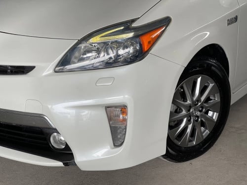 Prius 012 option 5 plug in advanced សូម ចុចលីងខាងក្រោមដើម្បើសួរពត៍មានប