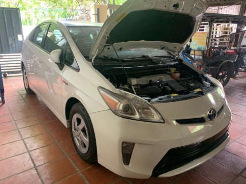 Prius 2014 មេឡាន សុីនមួយជុំ