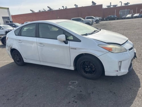 Prius 2014 មេឡាន សុីនមួយជុំ