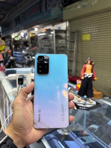 Redmi Note11pro plus 256G Ram8G Sim2 Global បែកខ្នងក្រោយ