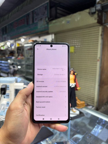 Redmi Note11pro plus 256G Ram8G Sim2 Global បែកខ្នងក្រោយ