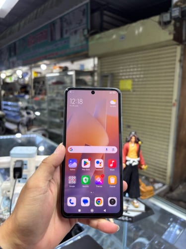 Redmi Note11pro plus 256G Ram8G Sim2 Global បែកខ្នងក្រោយ