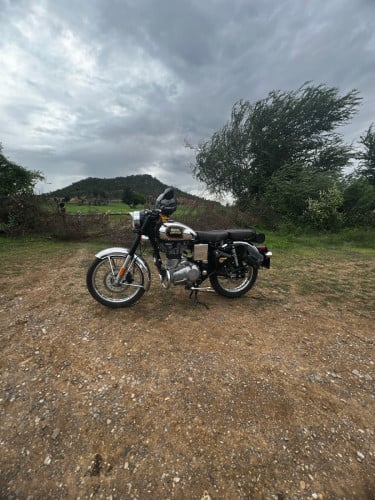 Royal500cc ថ្មីណាស់ចចាបាន