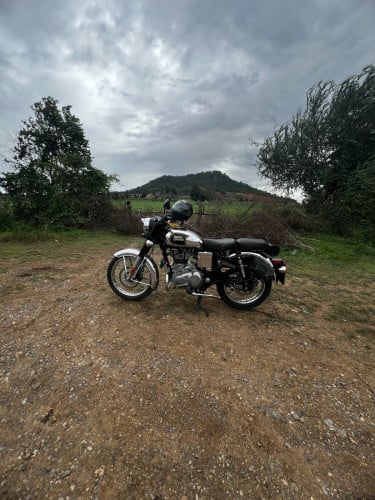 Royal500cc ថ្មីណាស់ចចាបាន