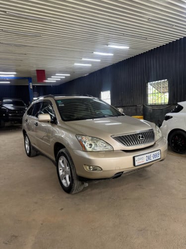 RX330 ឆ្នាំ2004 Hfull ប៉ុង1 ឡានថ្មីដាច់