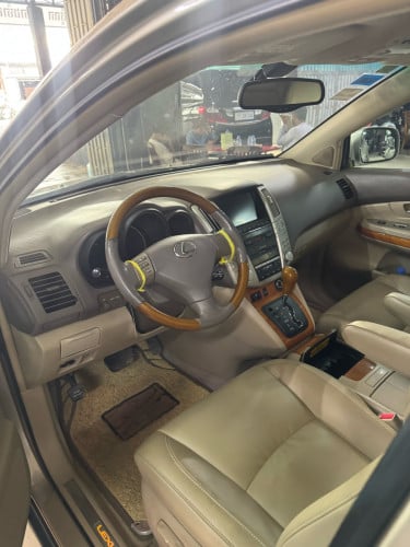 RX330 ឆ្នាំ2004 Hfull ប៉ុង1 ឡានថ្មីដាច់