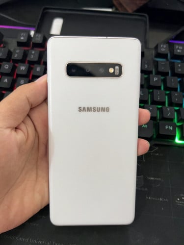 Samsung S10 Plus 5G នៅស្អាត 512G