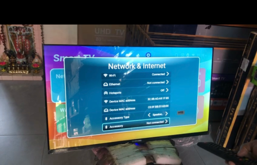 Samsung smart TV 43 inch crystal