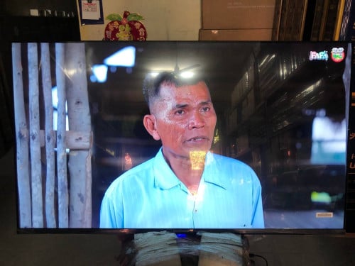 Samsung smart TV 55 inch crystal