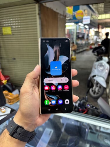 Samsung W23 512G Ram16G Sim2 CH ខូចខាងក្នុងប្រើបានខាងក្រៅ ស្ទើរតួរ