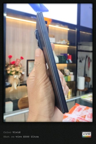 Samsung ZFold7 256G 98% 999$