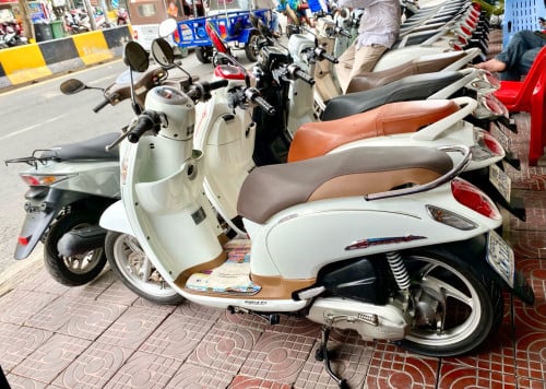 SCOOPY -I 2015( ម៉ូតូក្រុមហ៊ុននៅស្អាត90%)