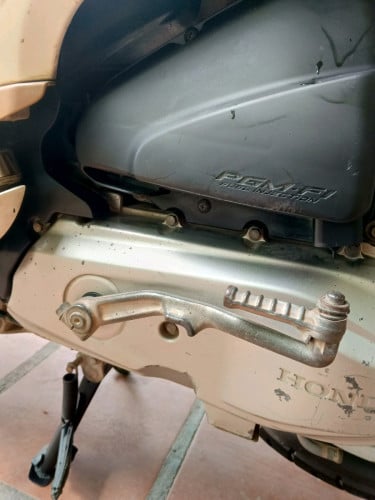 Scoopy i 350$