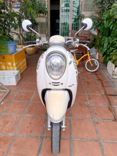 Scoopy i 350$