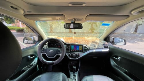 Sell Kia morning 012 luxury option smart key