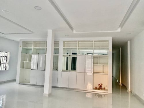 Shop house for rent (2 Units) 店屋出租 / Rental fee租金: 1,500$/month (Can negotiation)