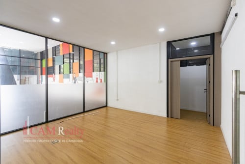 Showroom For Rent along Russian Federation Blvd