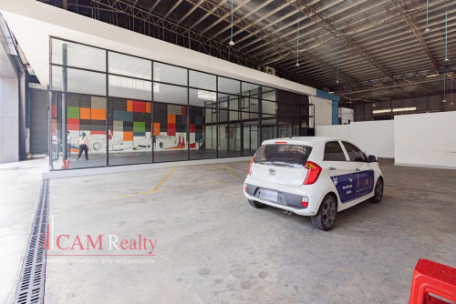 Showroom For Rent along Russian Federation Blvd