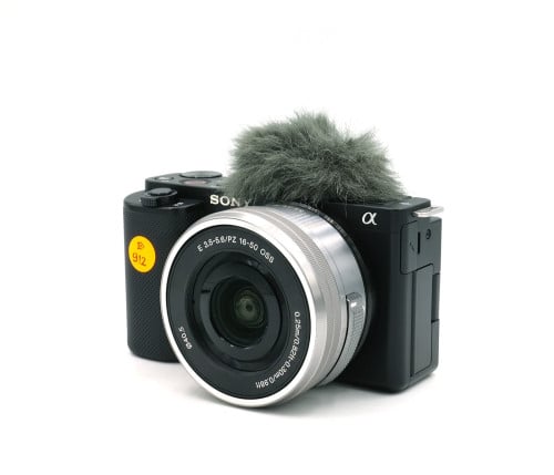 SONY ZV-E10 KIT 16-50mm F/3.5-5.6 OSS
