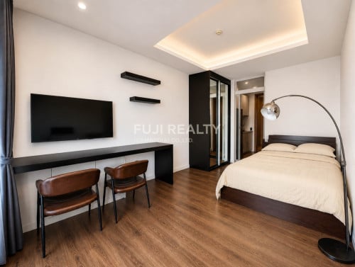 Studio room for rent at the penthouse residence