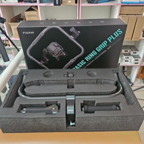Tilta Ring Grip Plus with Integrated Control Handle for DJI Ronin