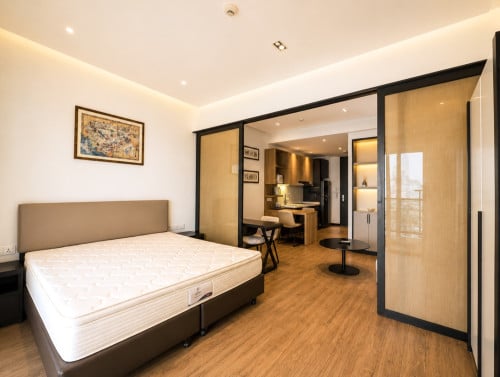 Tonle Bassac- 1Bedroom condo for rent at Skylar