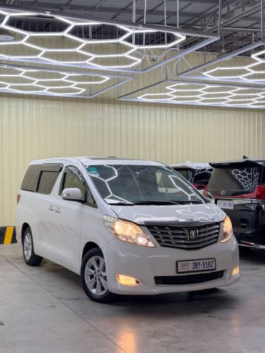 Toyota Alphard 2009 ដំបូលបើកពីរតង់ អេក្រង់ android កៅអី VIP