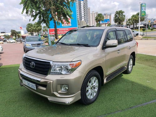 Toyota Land cruiser 2010 update 2018