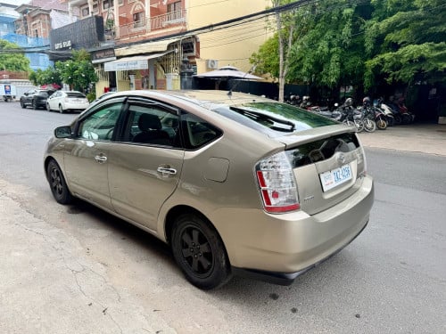 Toyota Prius 05 full options