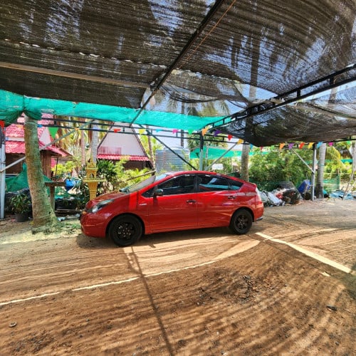 Toyota Prius 06