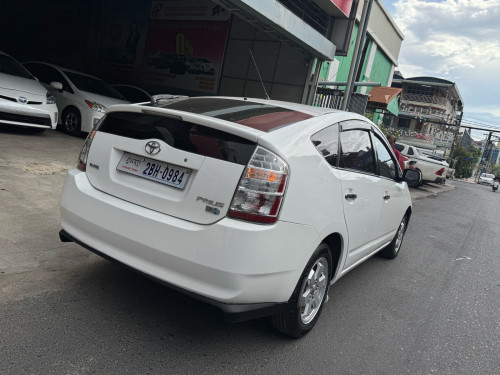 Toyota Prius 06/h full