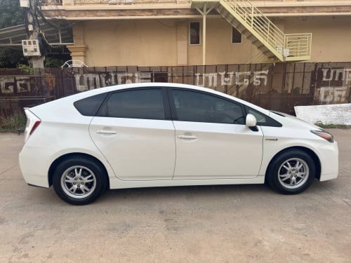 Toyota Prius 2010 Option 4 សន្លឹកពន្ធ