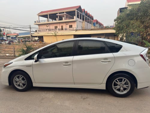 Toyota Prius 2010 Option 4 សន្លឹកពន្ធ