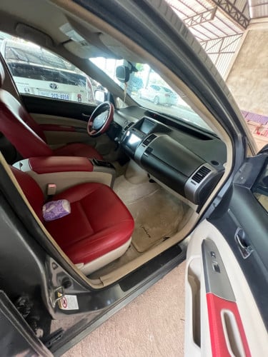 TOYOTA PRIUS Full
