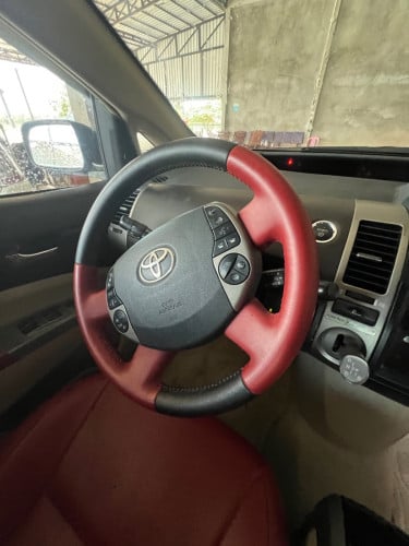 TOYOTA PRIUS Full