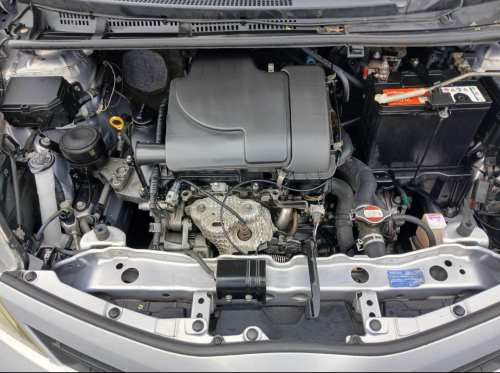 Toyota Vitz smart key full option