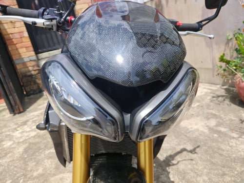 Triumph speed triple 1100 2012