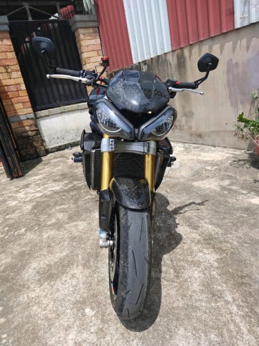 Triumph speed triple 1100 2012