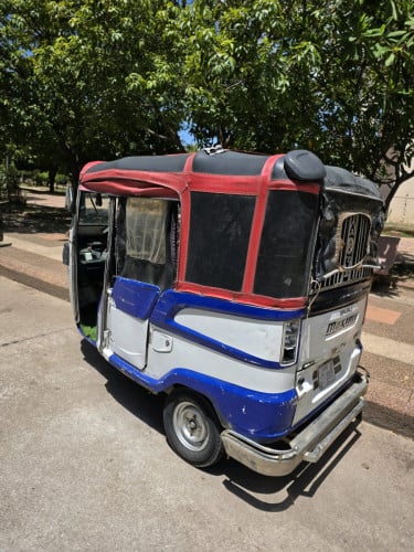 Tuk tuk model 2019