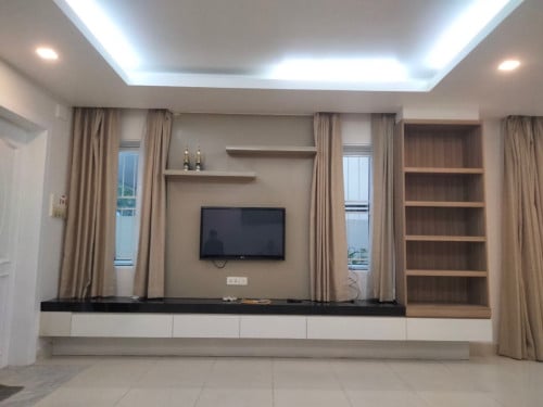 Villa for rent in borey Chip SenSok